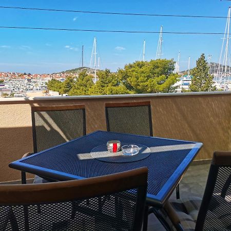 Apartment Hramina Murter Esterno foto